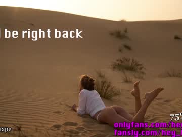 webcam girl heyhorny_cb image #4012421