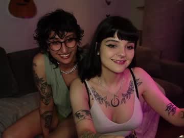 webcam couple tofuskies image #3101382