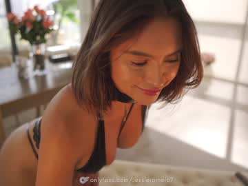 webcam girl honeyco57 image #6156507