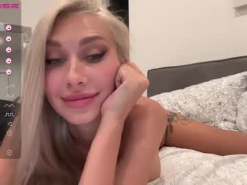 webcam girl nikkibloomxoxo image #4666473