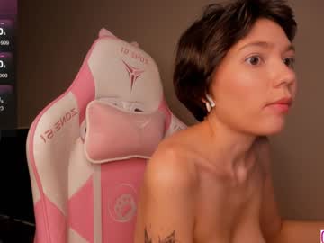 webcam girl bzzzme image #7355561