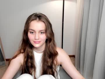 webcam girl creammraspberry image #4889340