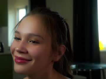 webcam girl lucettaglasper image #7320488