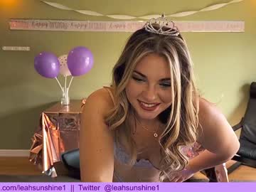 webcam girl leahsunshine image #2013764