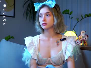 webcam girl taitehambelton image #8362610