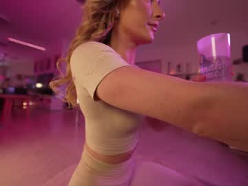webcam girl hannahjames710 image #4554381