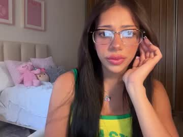 webcam girl juliaabrooks image #9604473