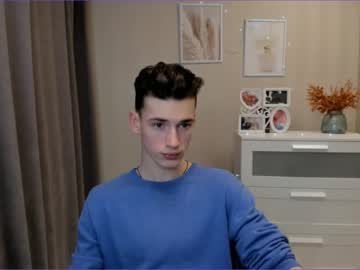 webcam man max_foks image #6502756