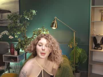 webcam girl nicole_soft image #2276827
