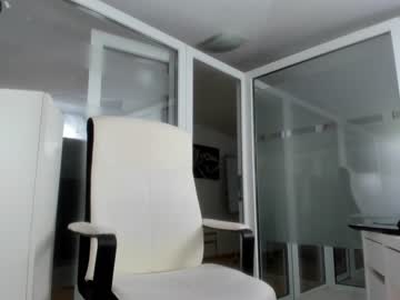 webcam girl ingridblondy94 image #4632652