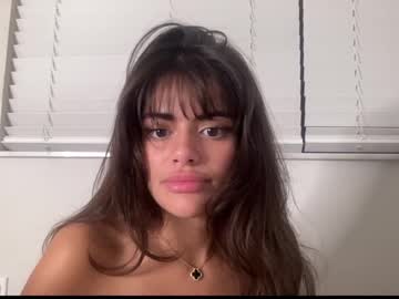 webcam girl pouty_selena image #7796060