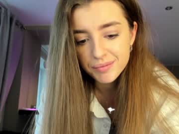 webcam girl coy_amina_ image #2971328