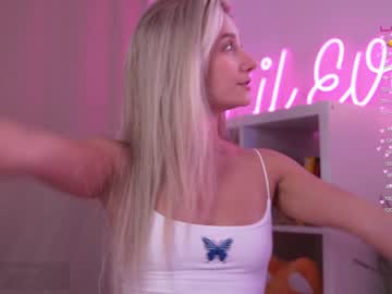 webcam girl lil_eva image #3855689