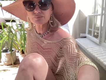 webcam girl gl1tter_barbie image #1680511