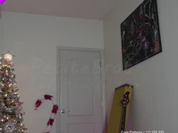 webcam girl petitebrat image #8431927