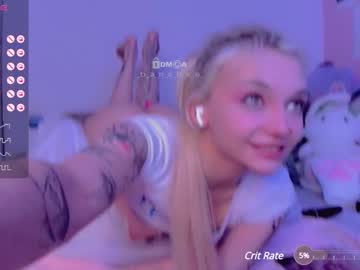 webcam girl _b_a_n_s_h_e_e_ image #7467160