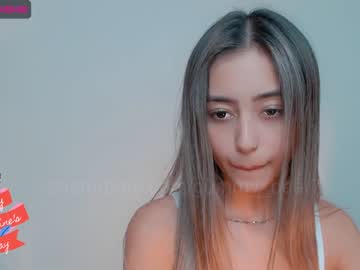 webcam girl gummy_bear7 image #1136818