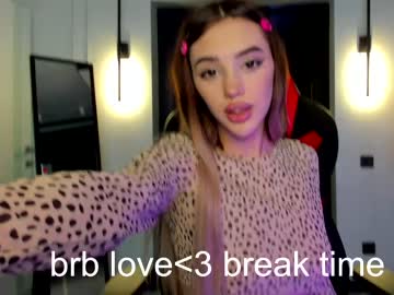 webcam girl angella_kleee image #2476480