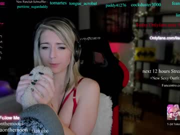 webcam girl kimilee22 image #4235993