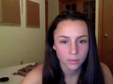 webcam girl honeykisses888 image #5893287