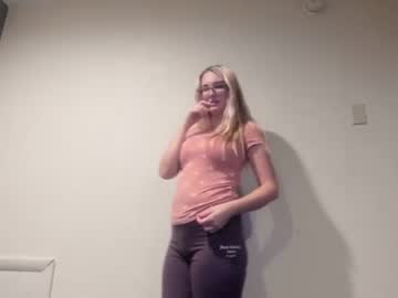 webcam girl mariah95 image #362859