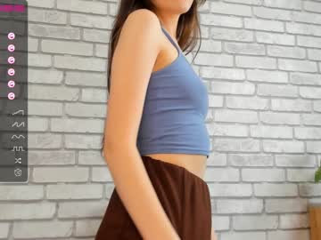 webcam girl carolynjacquelins image #3162336