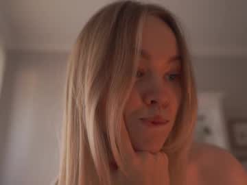 webcam girl bibi_it_is image #9014525