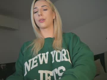 webcam girl allayah image #8679844