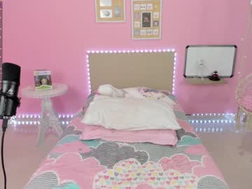 webcam girl little_effy18 image #2165496