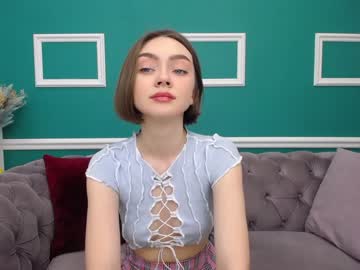 webcam girl adelewilson__ image #502042