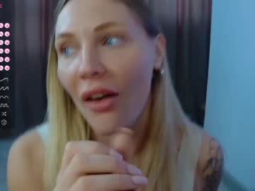 webcam couple hotel_california_ image #6522319