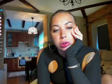 webcam girl _mari_ image #2392579