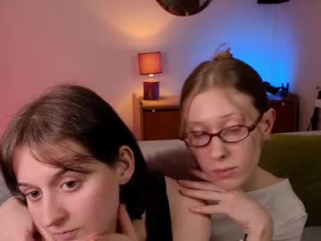 webcam couple jitoon_exe image #9101060
