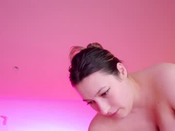 webcam girl aveksmr image #9208952