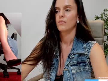 webcam girl legswattitude image #7389745