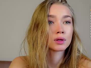webcam girl lipswithsweetonthem image #9235116