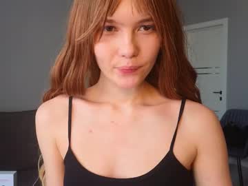 webcam girl naive_love image #9026439