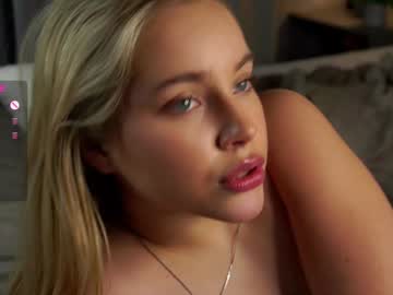 webcam girl lipswithsmileonthem image #8502993