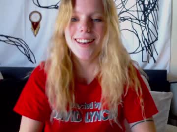 webcam girl crimsonxrapture image #446374