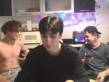 webcam man stralght_twinks image #4763106