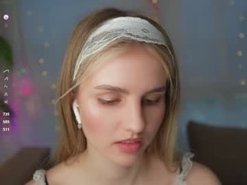webcam girl fluffy_angel image #8743421