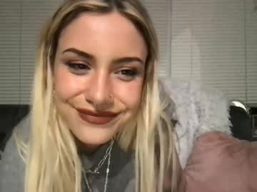 webcam girl atherealle image #1680181