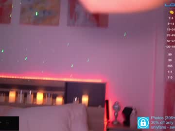 webcam girl sweetkira555 image #1368672