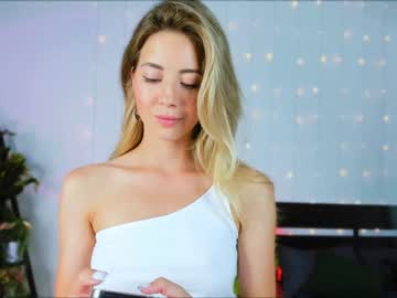 webcam girl emmi_rosee image #4675290