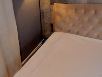 webcam girl crystalreves image #2299278