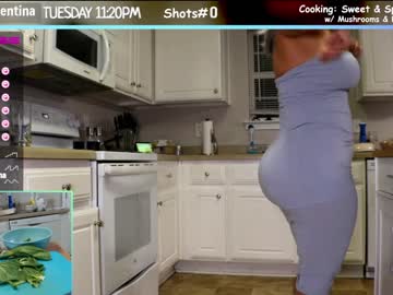 webcam girl milavalentinax image #2554577