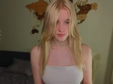 webcam couple wildadearborn image #8889041