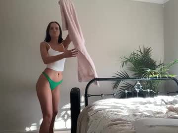 webcam girl novamills image #9350279