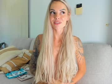 webcam girl smurf19 image #8597992