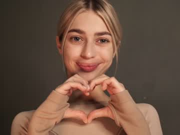 webcam girl cuteelsa_ image #4867304